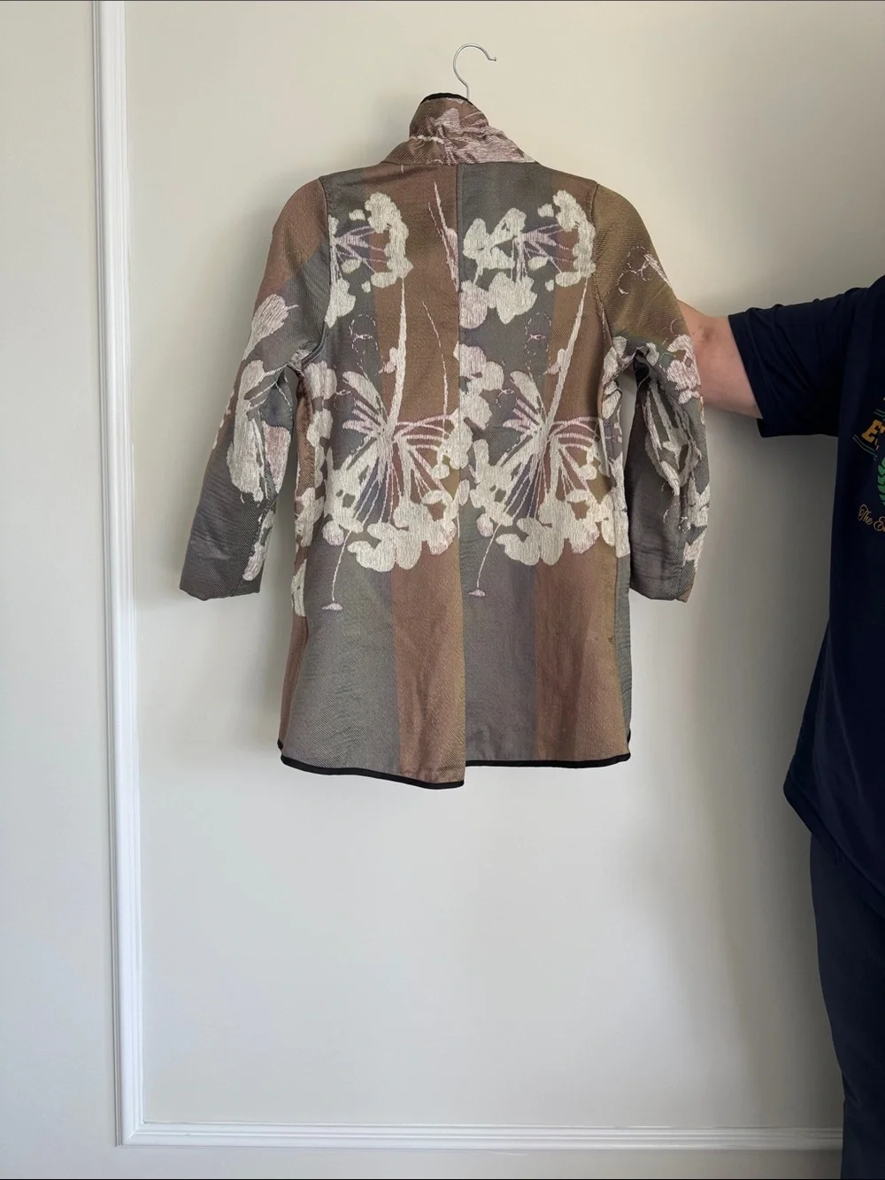Women’s Floral Pattern Lightweight Jacket in Olive and Taupe